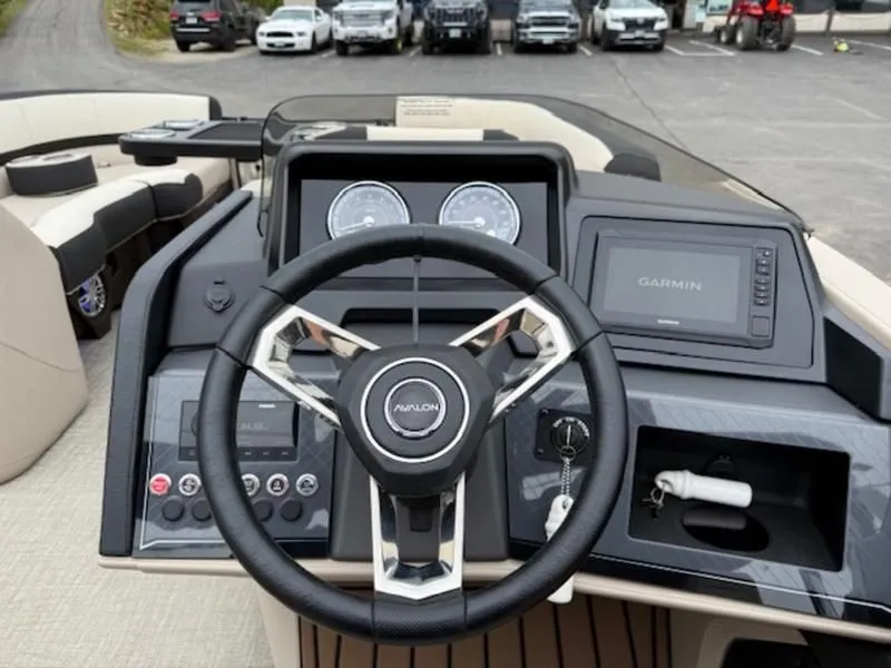 Slide: The Image of Avalon Catalina Quad 2025 - 12