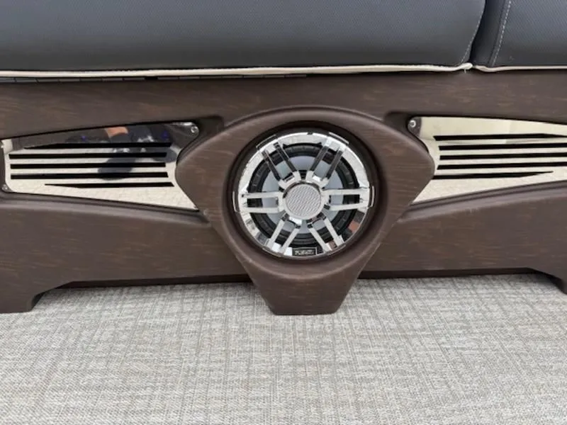 Slide: The Image of Avalon Catalina Quad 2025 - 19