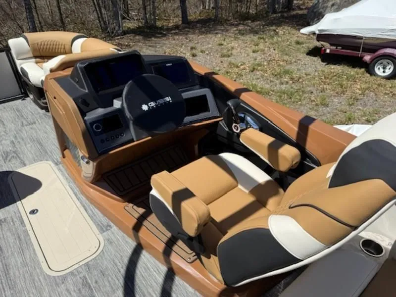 Slide: The Image of Avalon Excalibur 2025 - 10