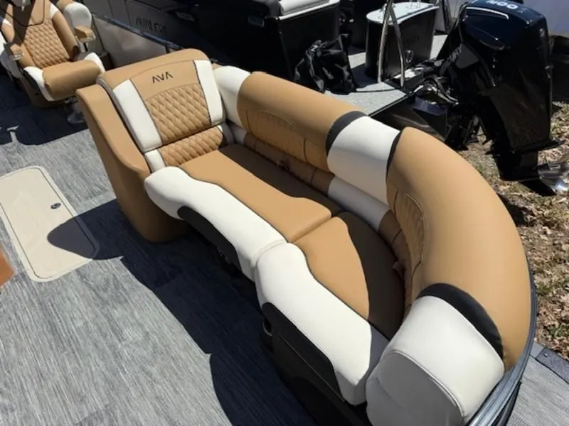 Slide: The Image of Avalon Excalibur 2025 - 11