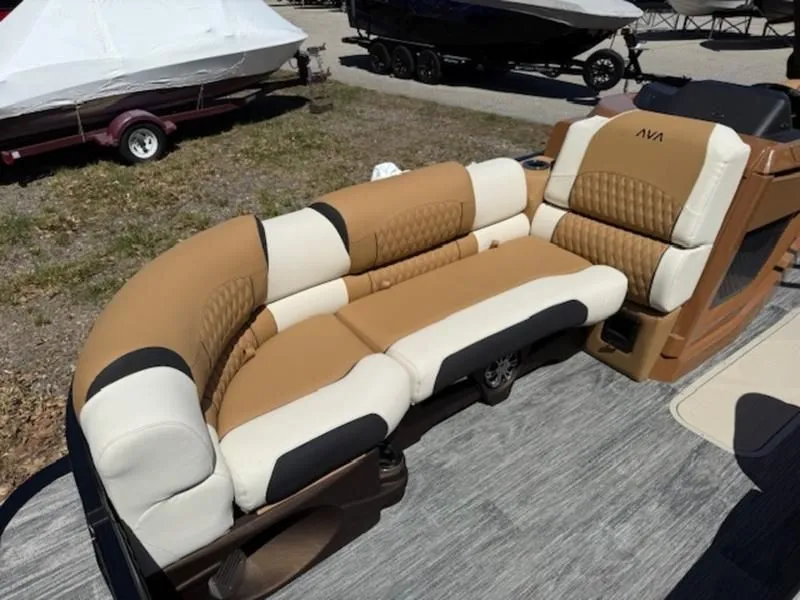 Slide: The Image of Avalon Excalibur 2025 - 13