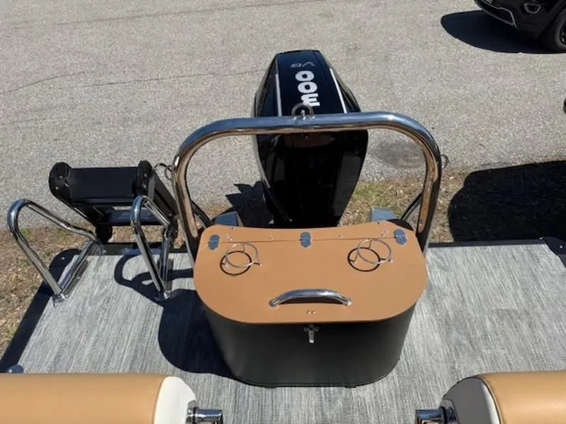 Slide: The Image of Avalon Excalibur 2025 - 15