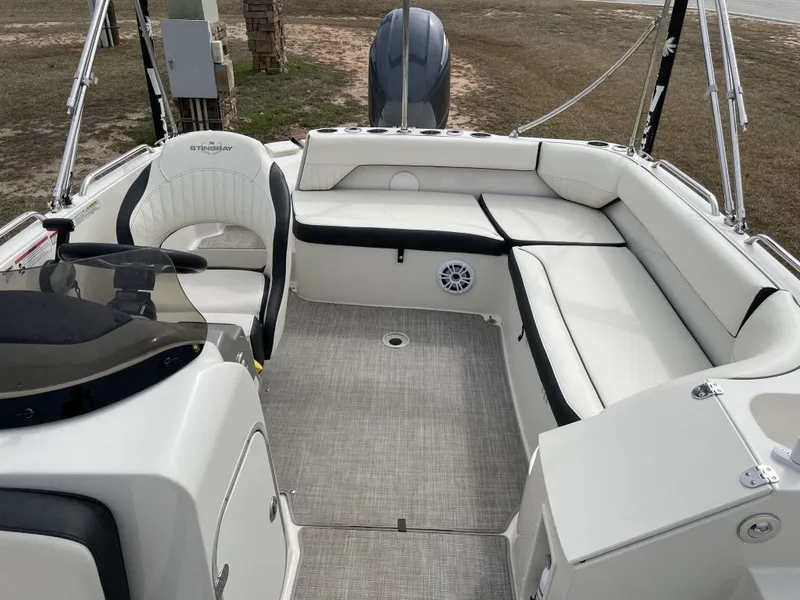 Slide: The Image of Stingray 192 SC 2020 - 11