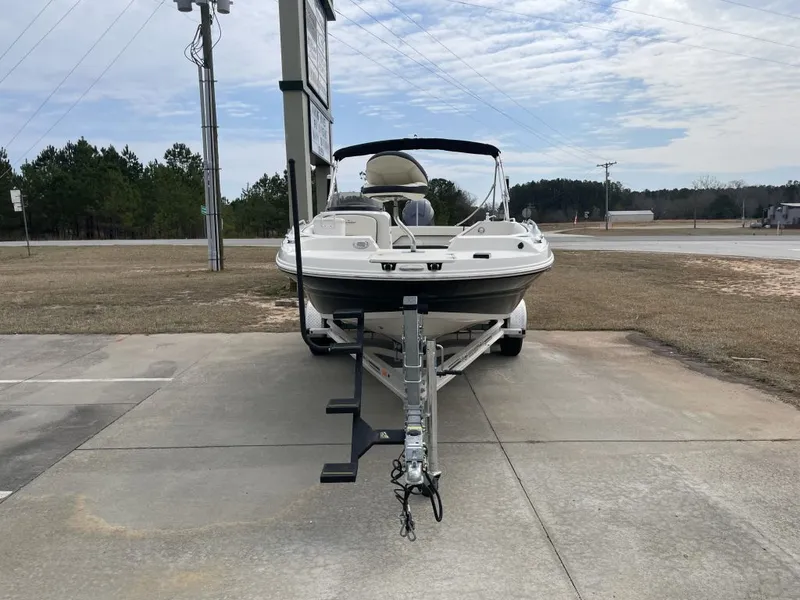 Slide: The Image of Stingray 192 SC 2020 - 3