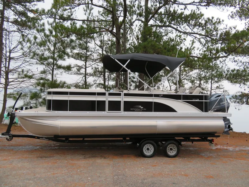 Slide: The Image of Bennington 23SBRXP 2018 - 4