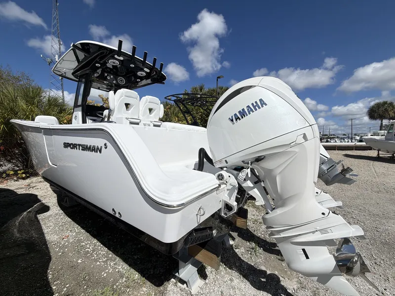 Slide: The Image of Sportsman Open 262 Center Console 2026 - 17