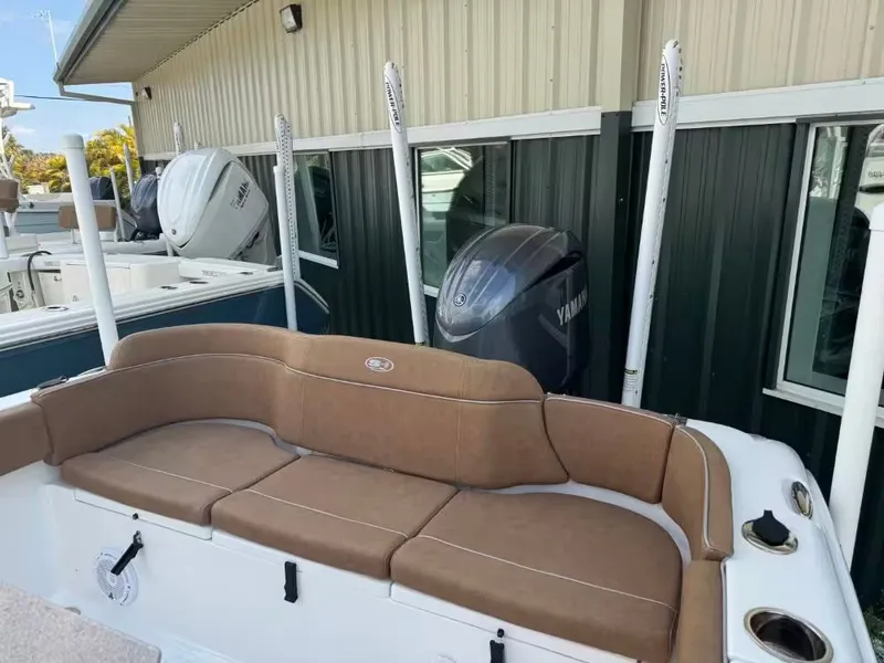 Slide: The Image of Sea Hunt Ultra 234 2024 - 5