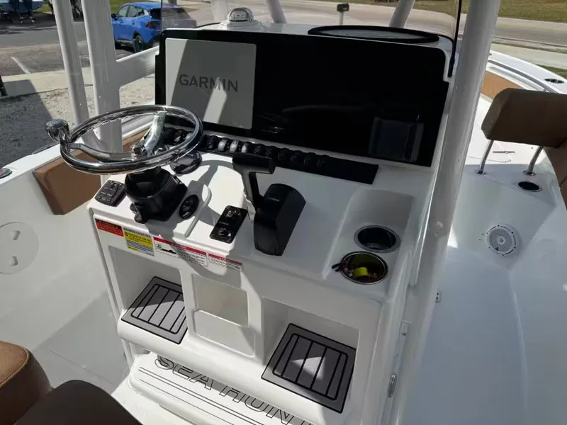 Slide: The Image of Sea Hunt Ultra 234 2024 - 7