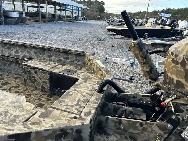 Slide: The Image of Excel 1751 Viper F4 2026 - 5