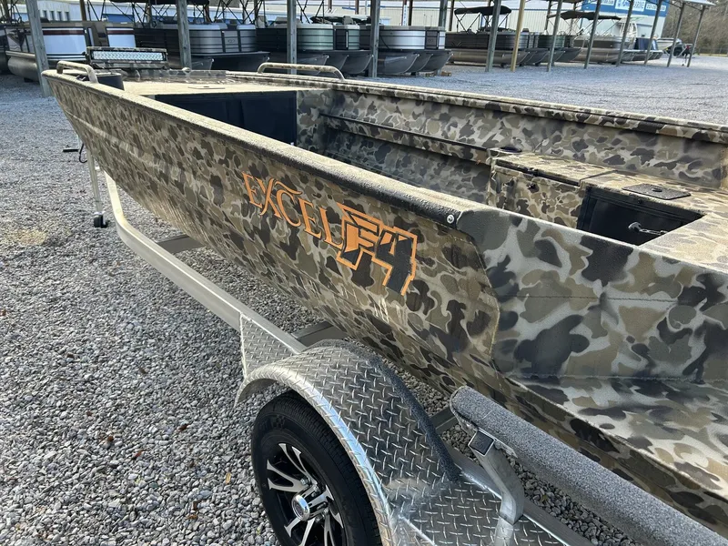 Slide: The Image of Excel 1751 Viper F4 2026 - 6