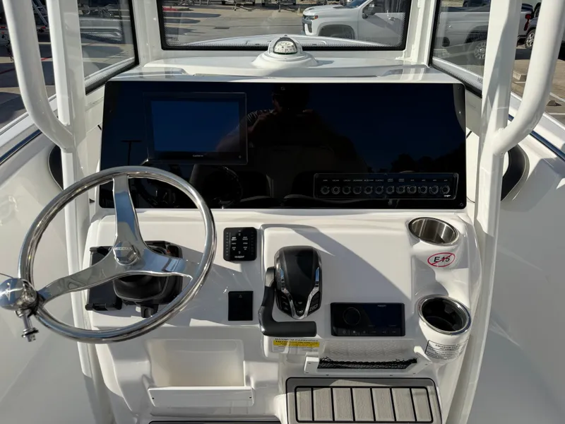 Slide: The Image of Tidewater 220 LXF 2026 - 14