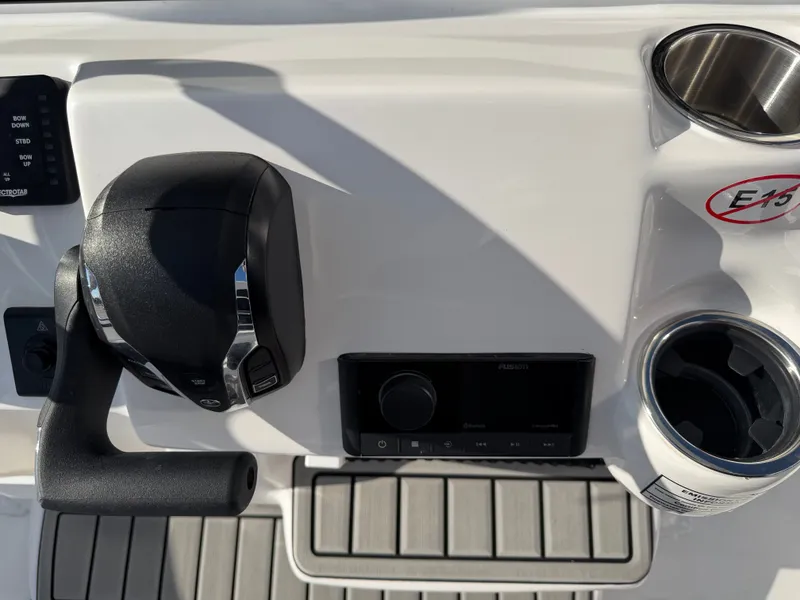 Slide: The Image of Tidewater 220 LXF 2026 - 17