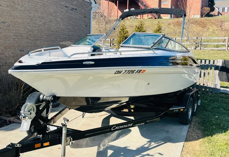 Slide: The Image of Crownline Boats 21 SS 2012 - 10