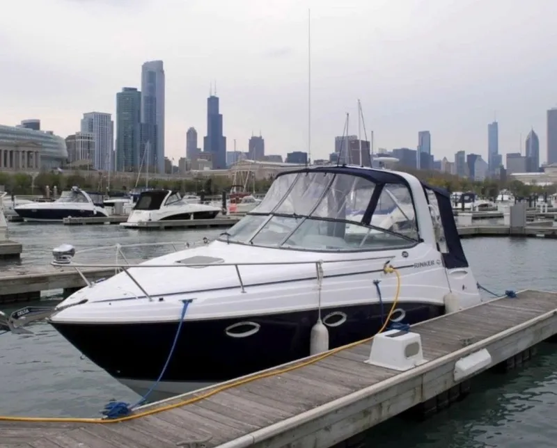 Slide: The Image of Rinker 28 260 Express Cruiser 2010 - 7