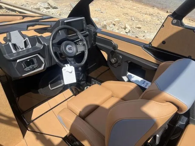 Slide: The Image of Malibu T235 2025 - 14