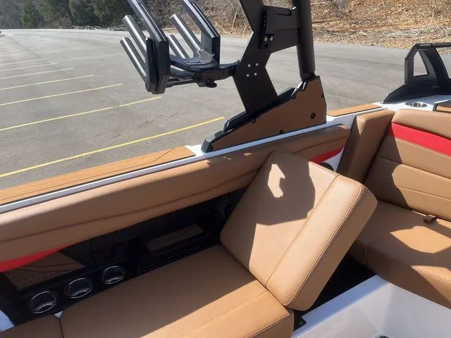 Slide: The Image of Axis Wake Research A225 2026 - 30