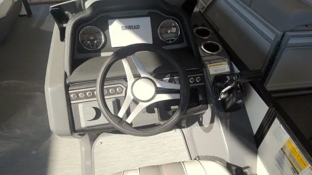 Slide: The Image of Godfrey Monaco 235 SFL 27" Impact Center Tube Package 2026 - 4