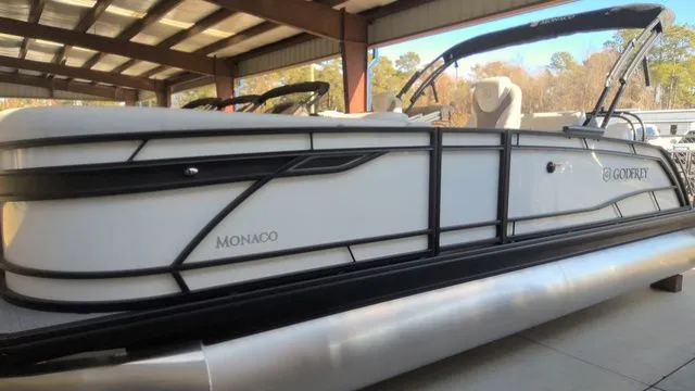 Slide: The Image of Godfrey Monaco 235 SFL 27" Impact Center Tube Package 2026 - 7