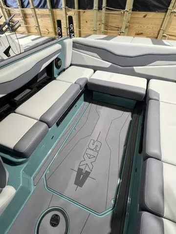 Slide: The Image of Axis Wake Research AXIS T235 2026 - 11