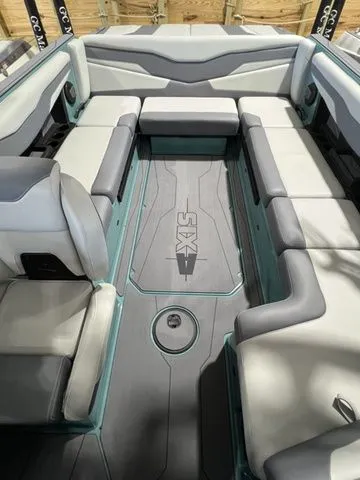 Slide: The Image of Axis Wake Research AXIS T235 2026 - 13