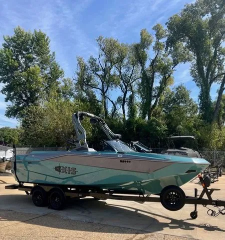 Slide: The Image of Axis Wake Research AXIS T235 2026 - 3