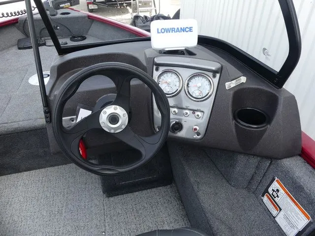 Slide: The Image of Tracker Pro Guide V-16 WT 2024 - 14