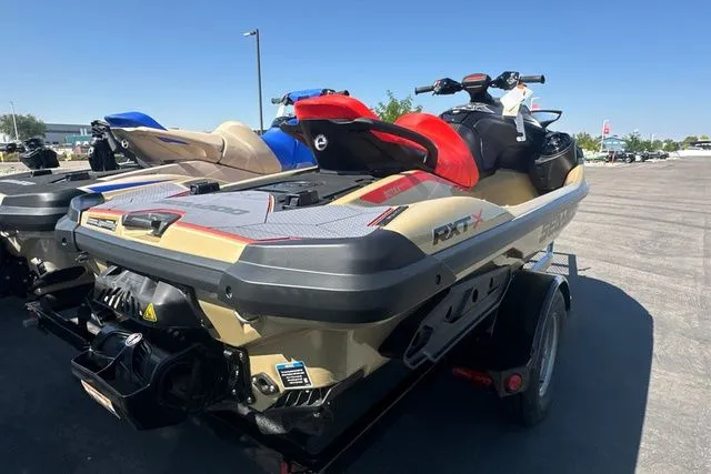 Slide: The Image of Sea-Doo PWC RXT X 325 AUD TN IBR 25 2025 - 4
