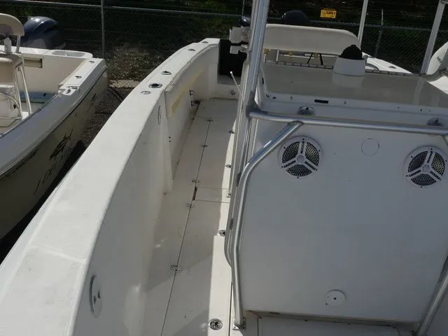 Slide: The Image of Angler 2900 CC 2000 - 14