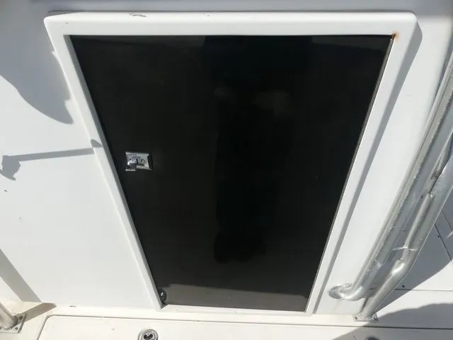 Slide: The Image of Angler 2900 CC 2000 - 15