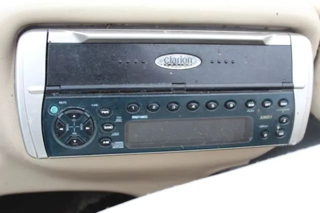 Slide: The Image of Nautique Super Air Nautique 210 2001 - 14