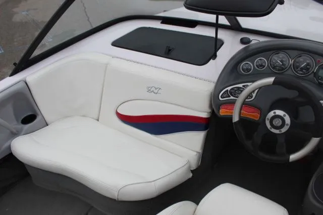 Slide: The Image of Nautique Ski Nautique 2002 - 14