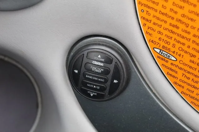 Slide: The Image of Nautique Ski Nautique 2002 - 26