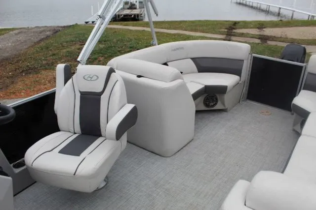 Slide: The Image of Harris Cruiser 230 CW 2023 - 12