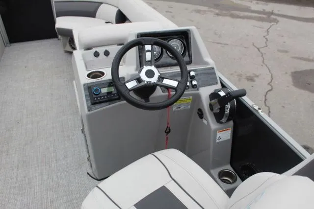 Slide: The Image of Harris Cruiser 230 CW 2023 - 15