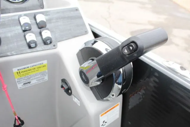 Slide: The Image of Harris Cruiser 230 CW 2023 - 20