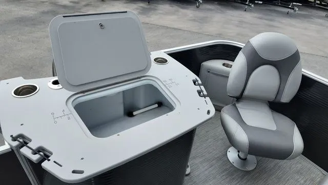 Slide: The Image of Bennington 22 SSX 2021 - 19