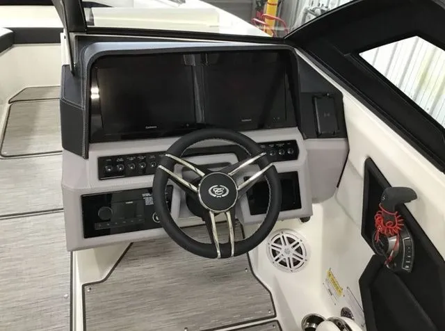 Slide: The Image of Cobalt R6 Surf 2025 - 13