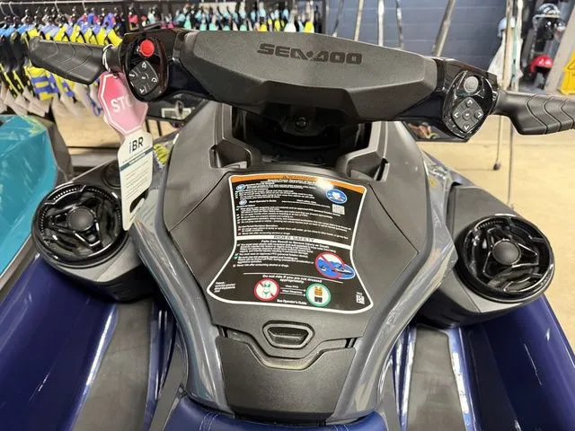 Slide: The Image of Sea-Doo GTX 170 iBR and iDF 2026 - 12