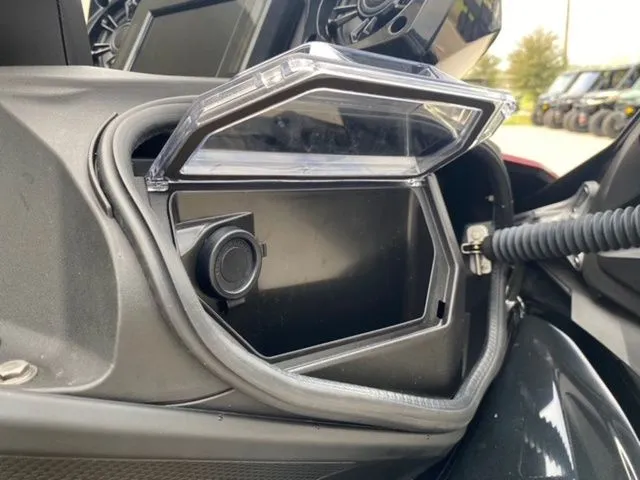 Slide: The Image of Kawasaki Jet Ski Ultra 310 2026 - 24