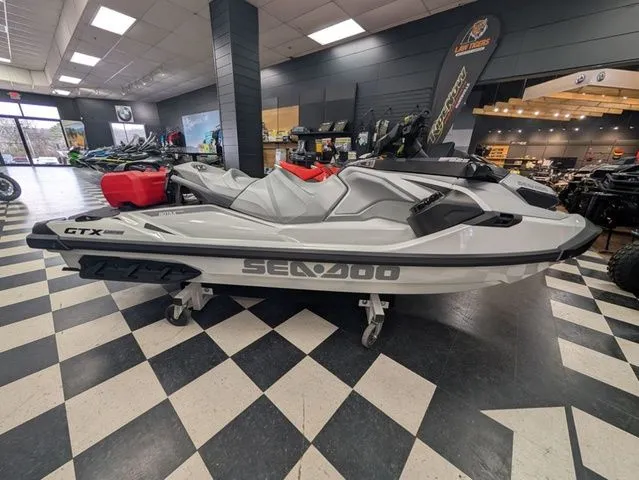 The Image of Sea-Doo GTX Limited 325 2026 - 1