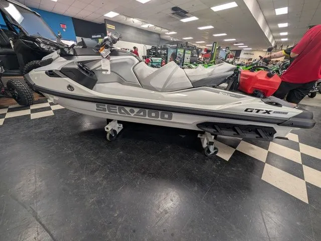 Slide: The Image of Sea-Doo GTX Limited 325 2026 - 5