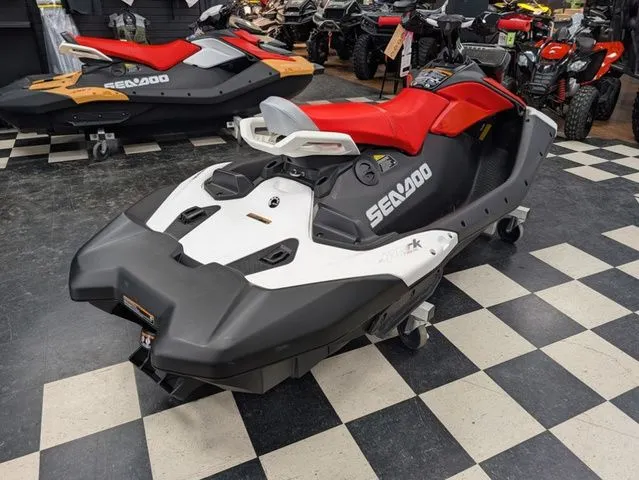 Slide: The Image of Sea-Doo Spark™Trixx for 3 Rotax® 900 ACE™ - 90 iBR and Aud 2026 - 8
