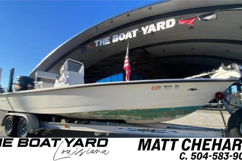 The Image of 2001 Pathfinder 2400 V boat on trailer at The Boat Yard, Louisiana. - 0