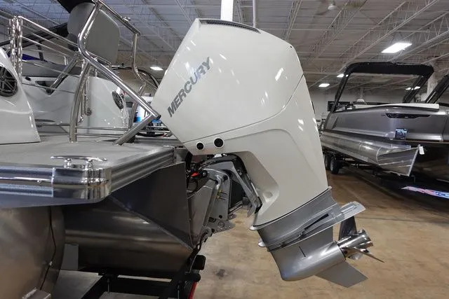 Slide: The Image of Manitou LX 23 SRW Single Engine 2023 - 15