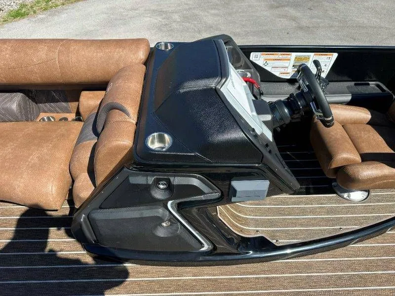 Slide: The Image of Premier 270 Intrigue RF-CL 2026 - 102