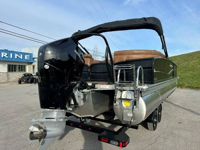 Slide: The Image of Premier 270 Intrigue RF-CL 2026 - 65