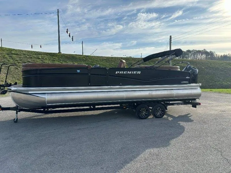 Slide: The Image of Premier 270 Intrigue RF-CL 2026 - 67