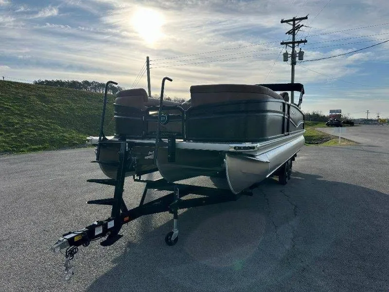 Slide: The Image of Premier 270 Intrigue RF-CL 2026 - 72