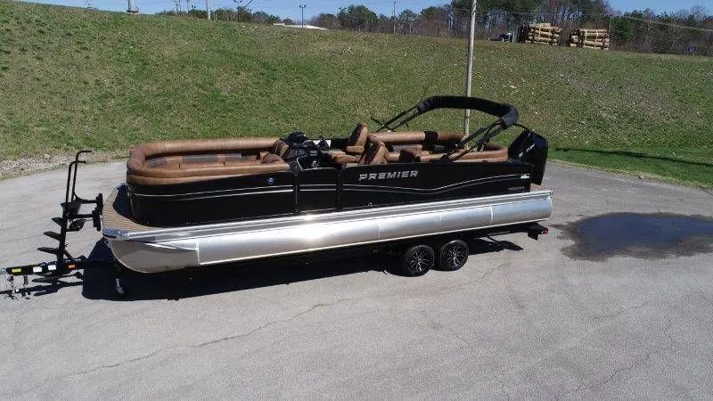 Slide: The Image of Premier 270 Intrigue RF-CL 2026 - 74