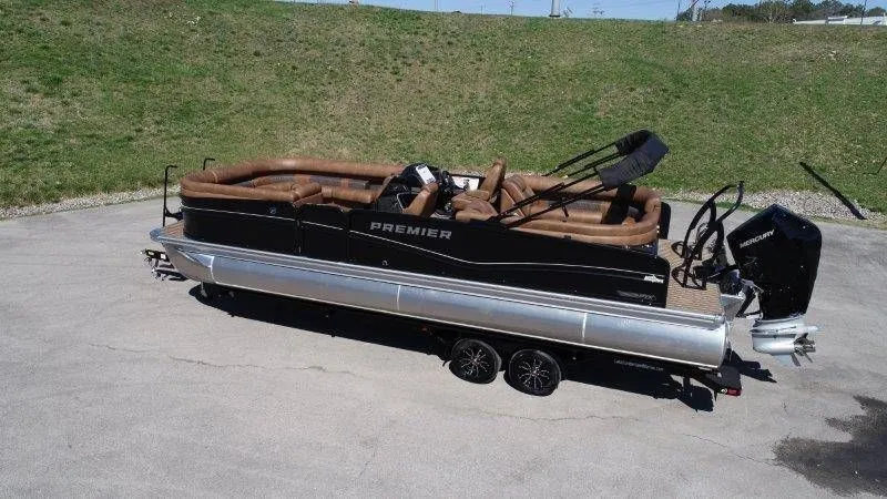 Slide: The Image of Premier 270 Intrigue RF-CL 2026 - 75